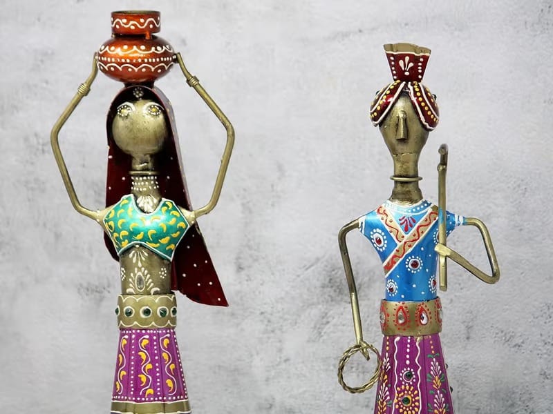 MOHD YASIN - Handmade Handpainted Tribal Rajasthani Kishan Couple Decorative Gift Item | Home Decor Showpiece | Multicolour | Length 4 inch x Height 15.5 inch | Set of 2 pcs | Unique Handicraft Accent