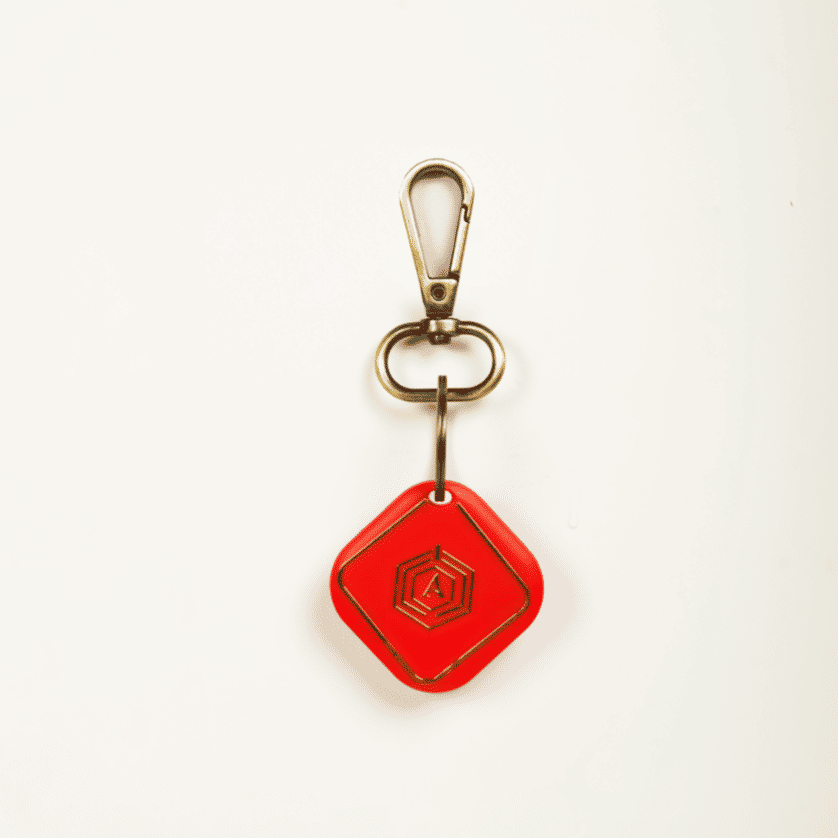 Arista Vault Red Smart Keychain view 2