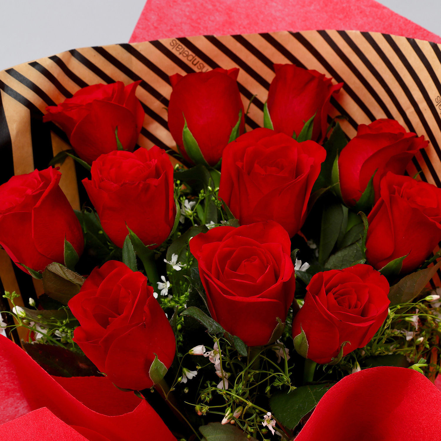 10 Romantic Red Roses Bouquet For Valentine's Day Gift view 2