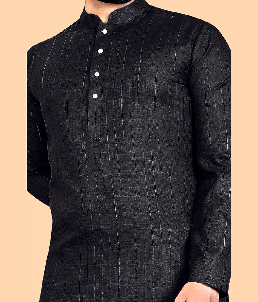 Balaji's Black Cotton Blend Regular Fit Men's Kurta Pyjama Set ( Pack of 1 ) view 2
