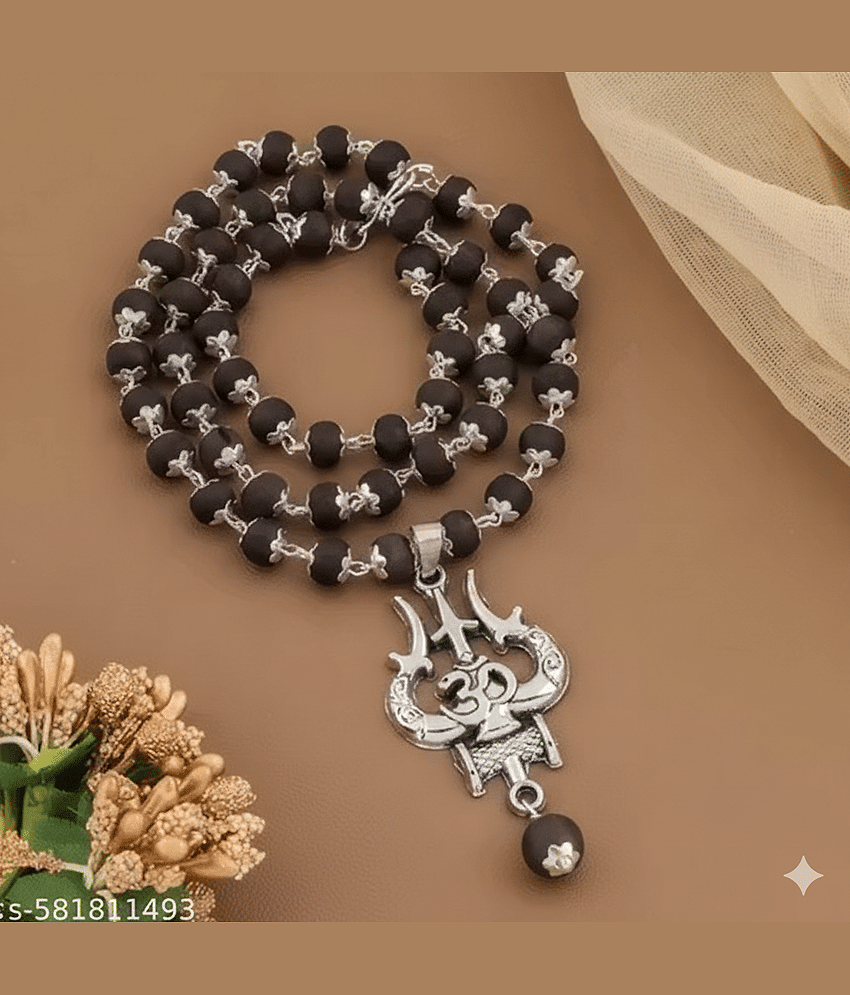 karungali mala with loket men and women fashion view 2