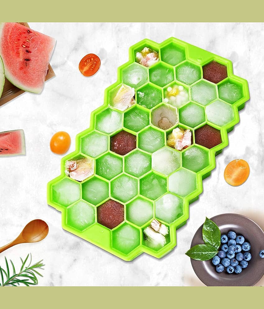 Magnique 2 Pcs 37 Cavity Silicone Honeycomb Ice Tray Multicolor view 2