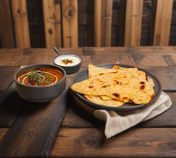 Dal Makhani+ 2 Paratha