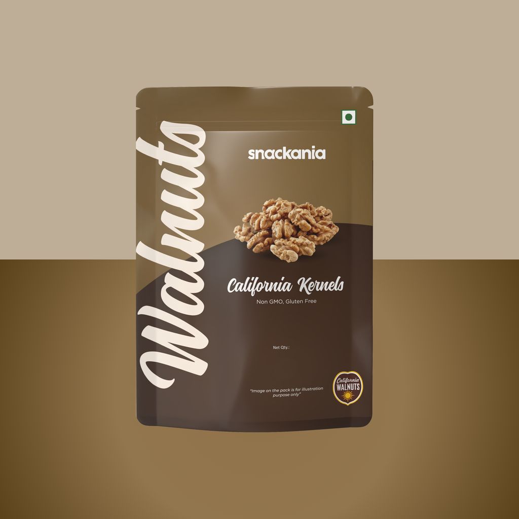 Snackania California walnut kernel | Broken Akhrot | Delectable and Crunchy I Rich in Dietary Fibre, Protein & Magnesium 350Gram