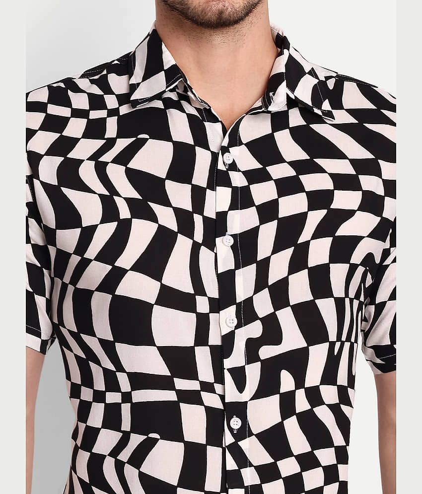 TrendiVastra - Black Viscose Regular Fit Men's Casual Shirt ( Pack of 1 ) view 2