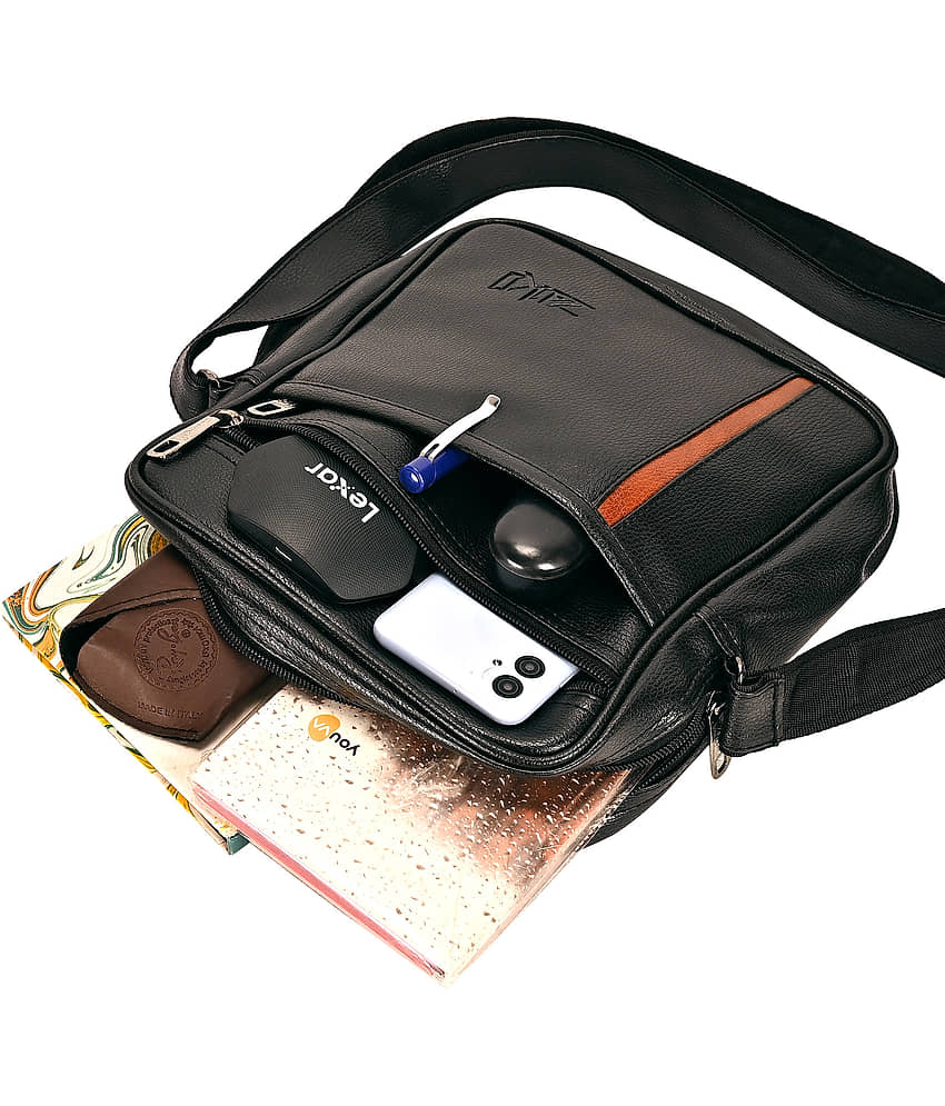 ZAIKO BAGS Black Solid Messenger Bag view 2