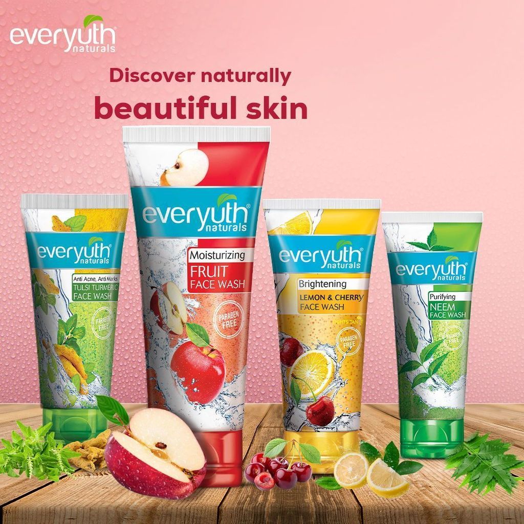 EverYuth Moisturising Fruit Face Wash (150 g) view 2