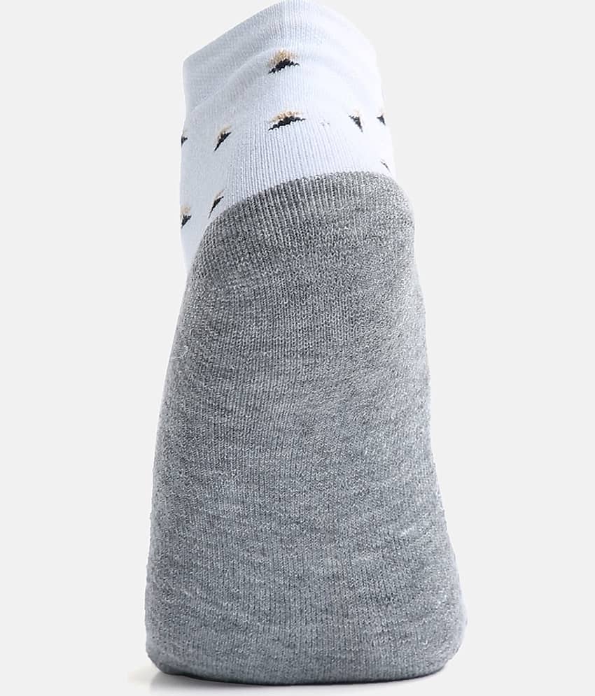 Kolor Fusion Cotton Blend Men's Printed White Ankle Length Socks ( Pack of 4 ) view 2