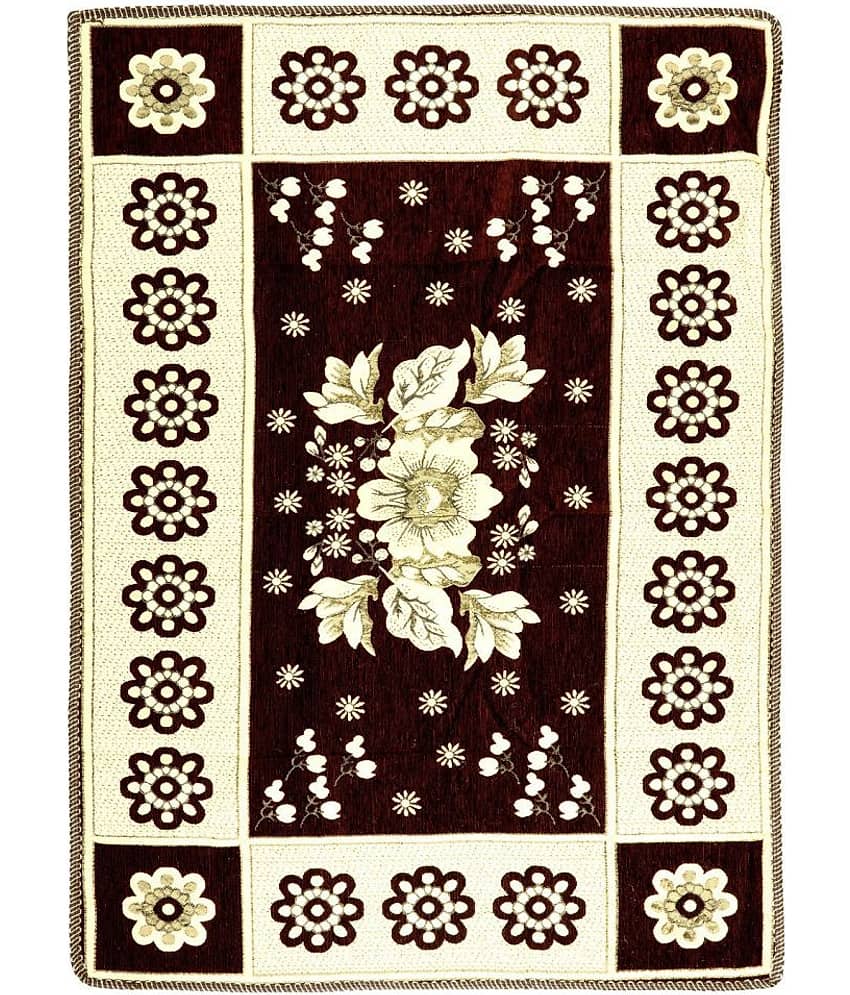 BELLA TRUE 4 Seater Chenille Single Table Covers view 2