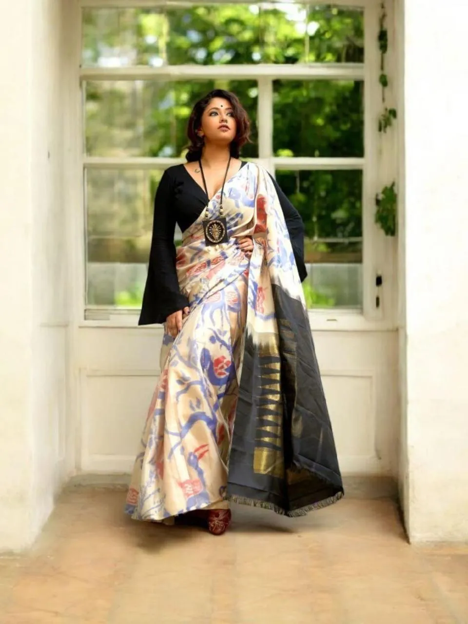 Pure Kanchipuram Soft Silk Saree with All Over Ikkat Weaving