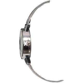 Women White Diamond Dial Sliver Belt Analog Party Girls Watches view 2