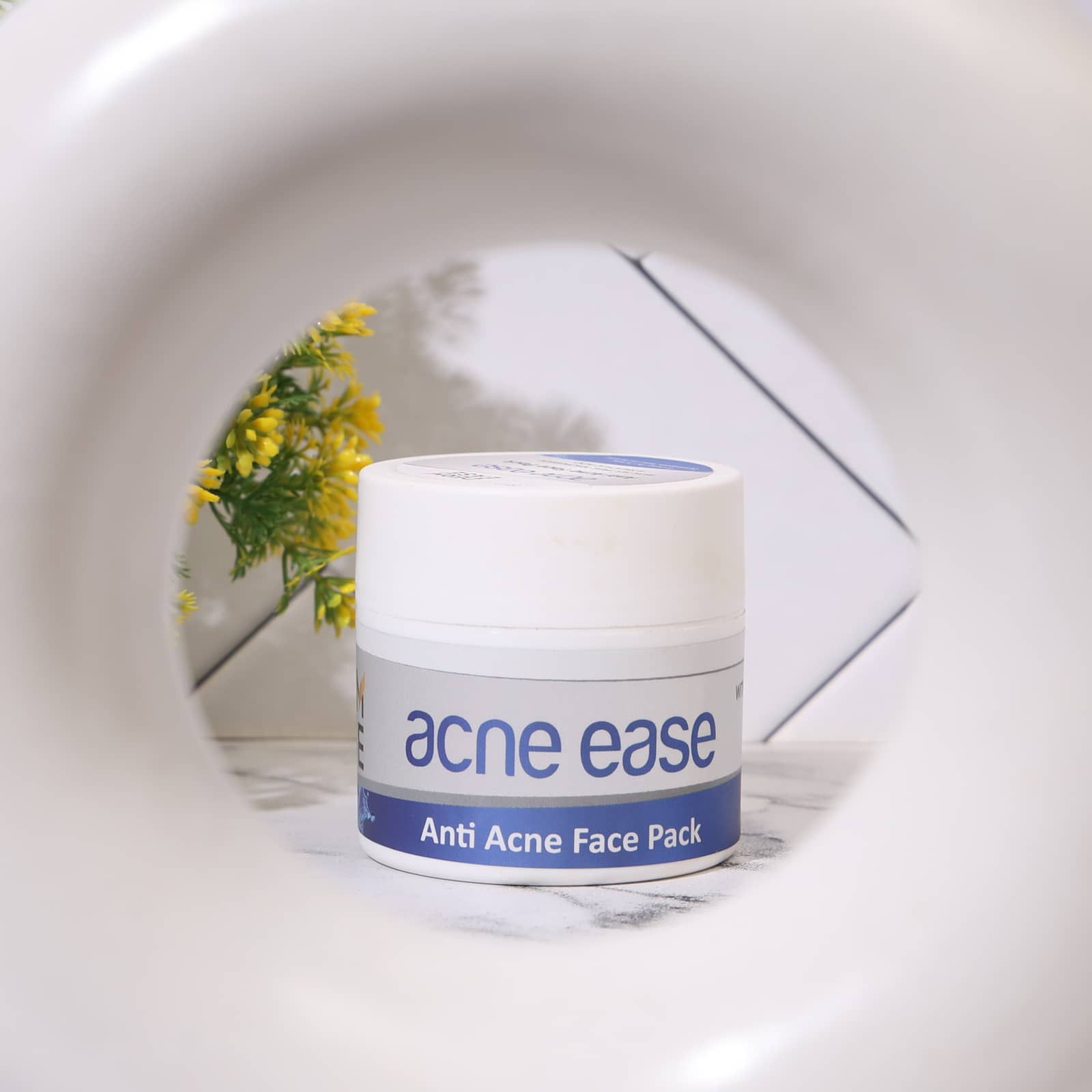 Dermease Salicylic Acid & Niacinamide Acne Face Pack view 2