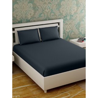 BLACK SOLID 280 TC KING BEDSHEET WITH 2 PILLOW COVERS BY GHAR AANGAN