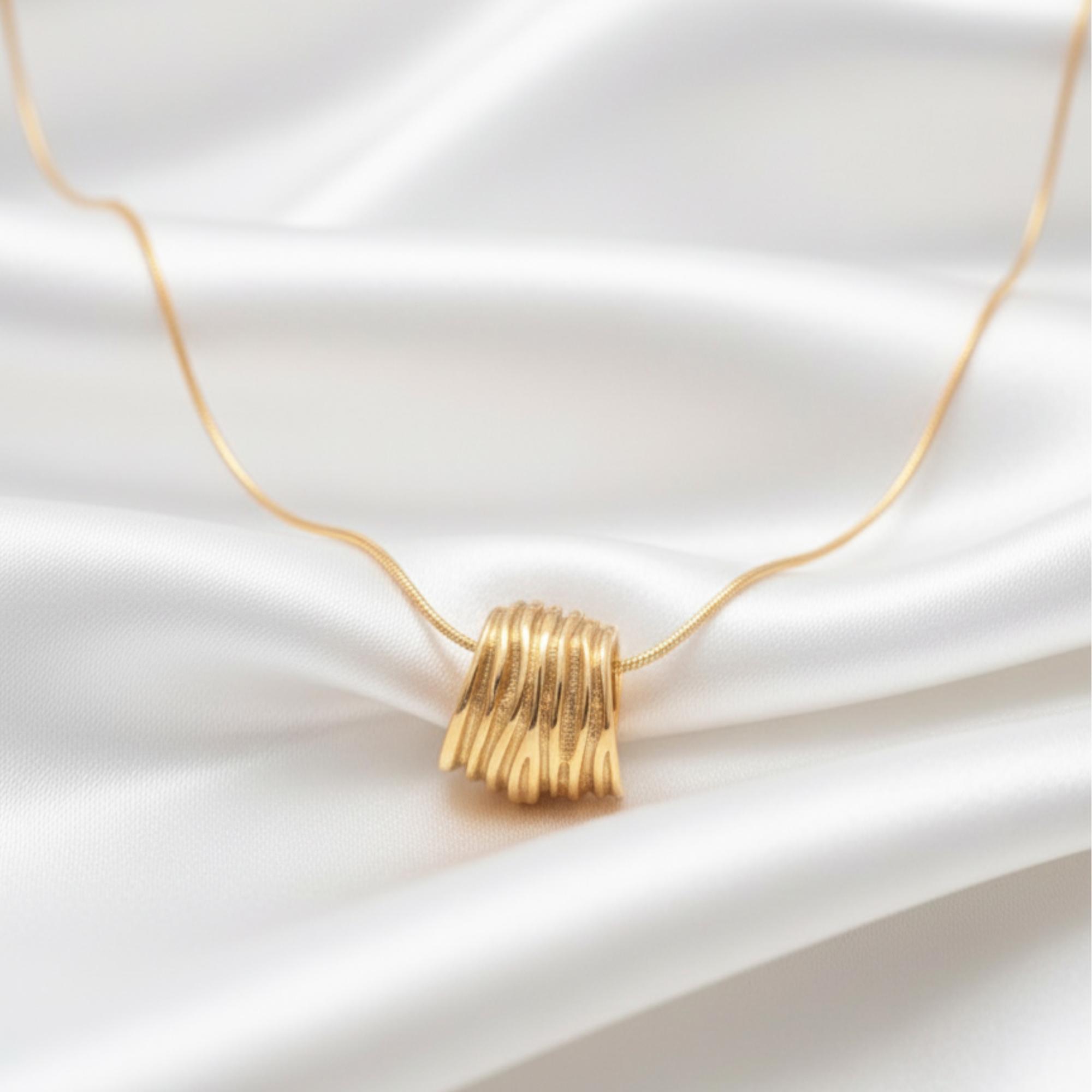 KAYYA21 Elegant Gold Textured Pendant Necklace – Stainless Steel | Anti-Tarnish, Lightweight | Pack of 1 view 2