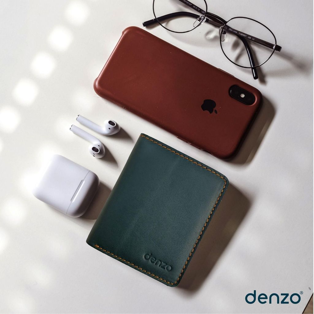 Stylish Green Bi-Fold Leather Wallet with RFID Protection I DENZO view 2