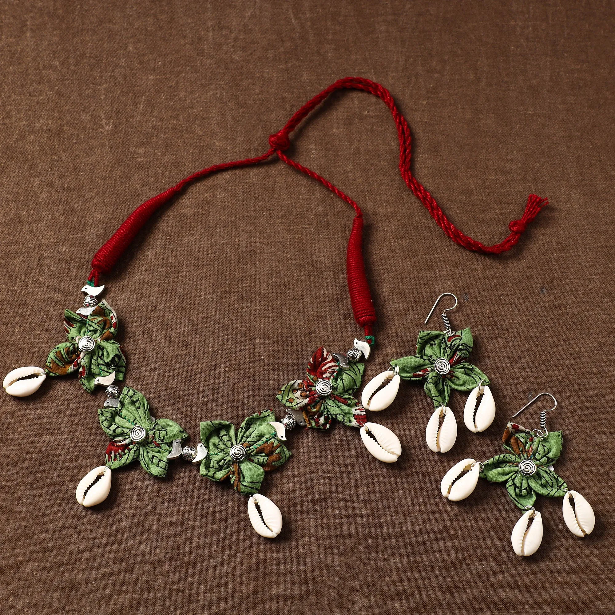 Green - Fabart Phool Kali Shell Choker Necklace Set 02 view 2