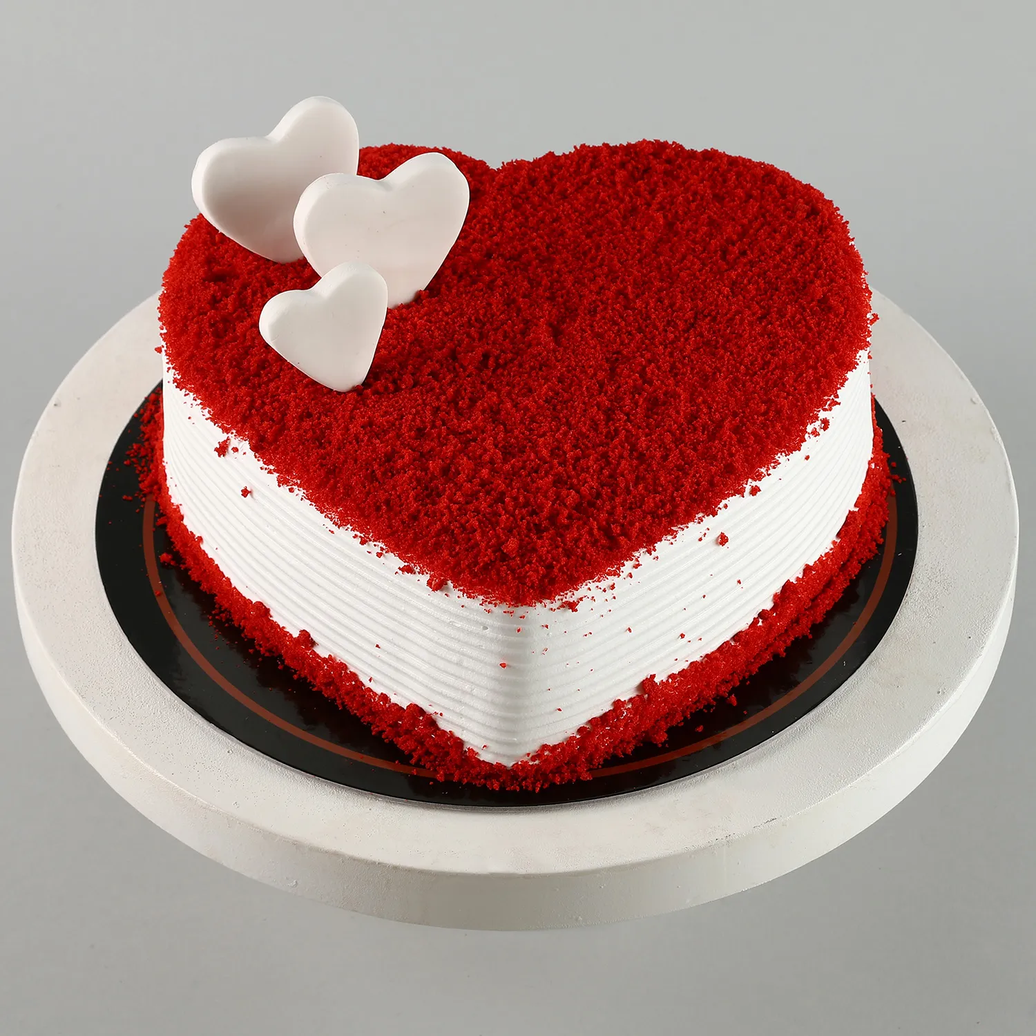 Valentine s Heart Red Velvet Cake Half Kg view 2