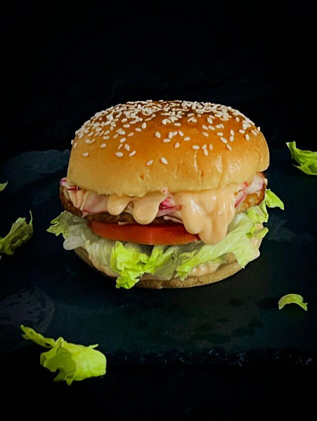 Aloo chaat burger