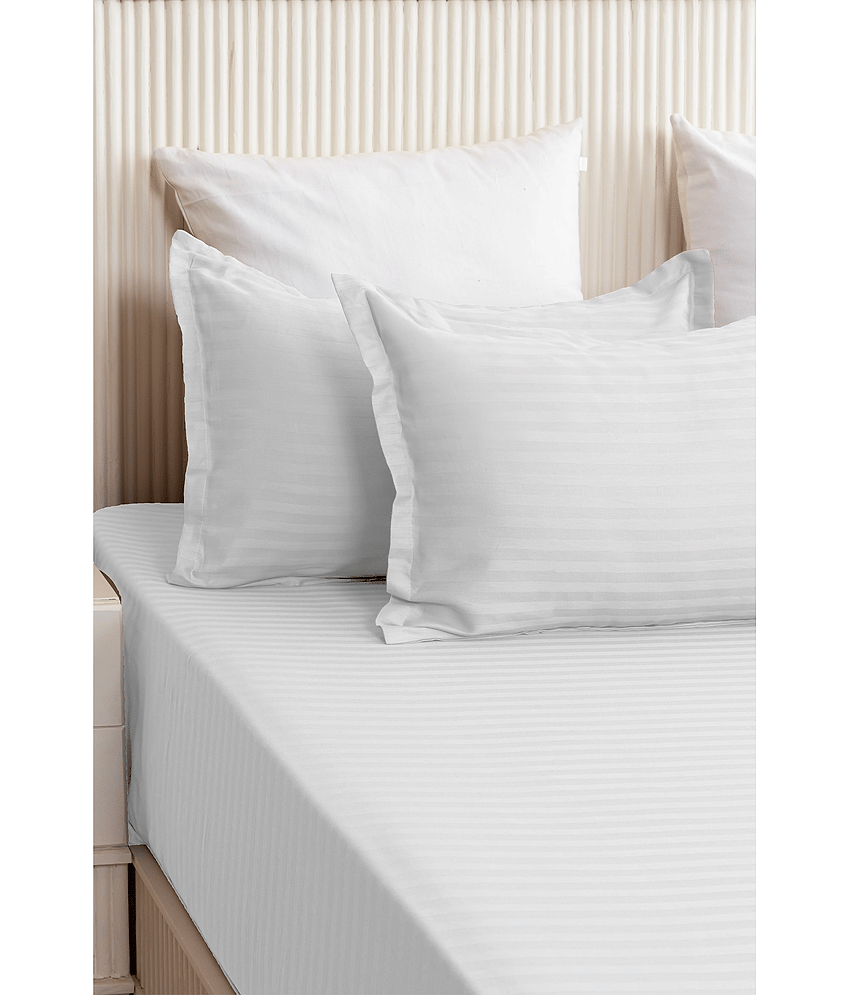 Greenery White Poly Cotton 1 Single Bedsheet with 1 Pillow Cover ( 215 cm x 135 cm ) view 2