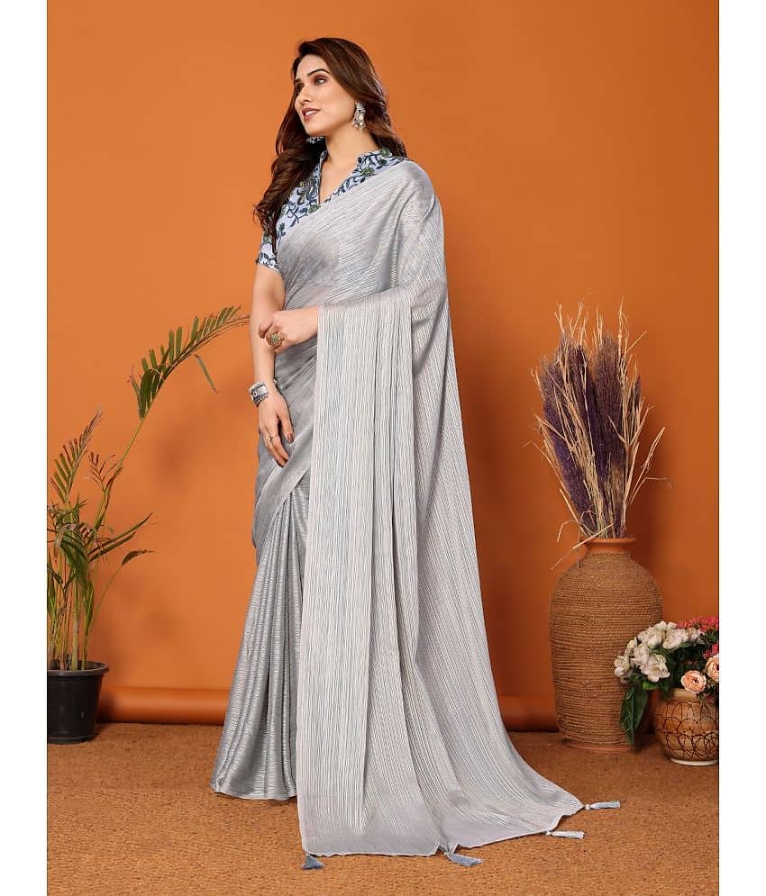 BLEESBURY Chiffon Solid Saree With Unstitched Blouse Piece ( Light Grey ) view 2