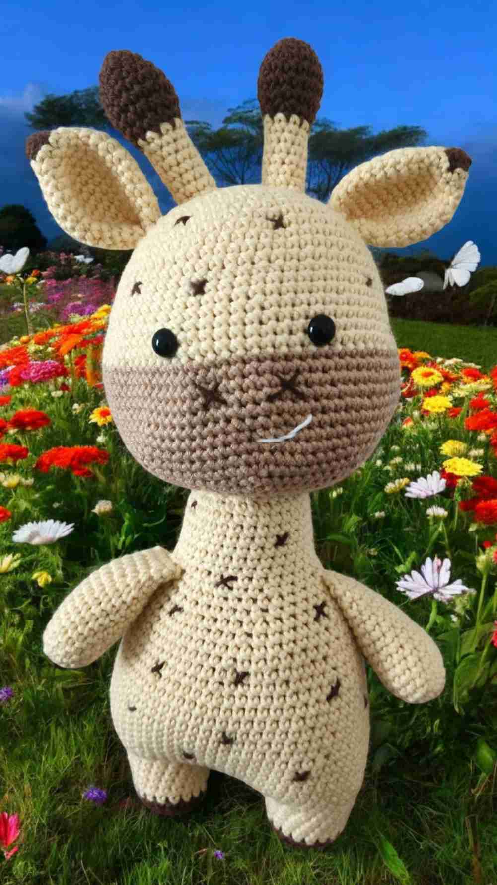 Smiling Giraffe Crochet Stuffed Toy view 2