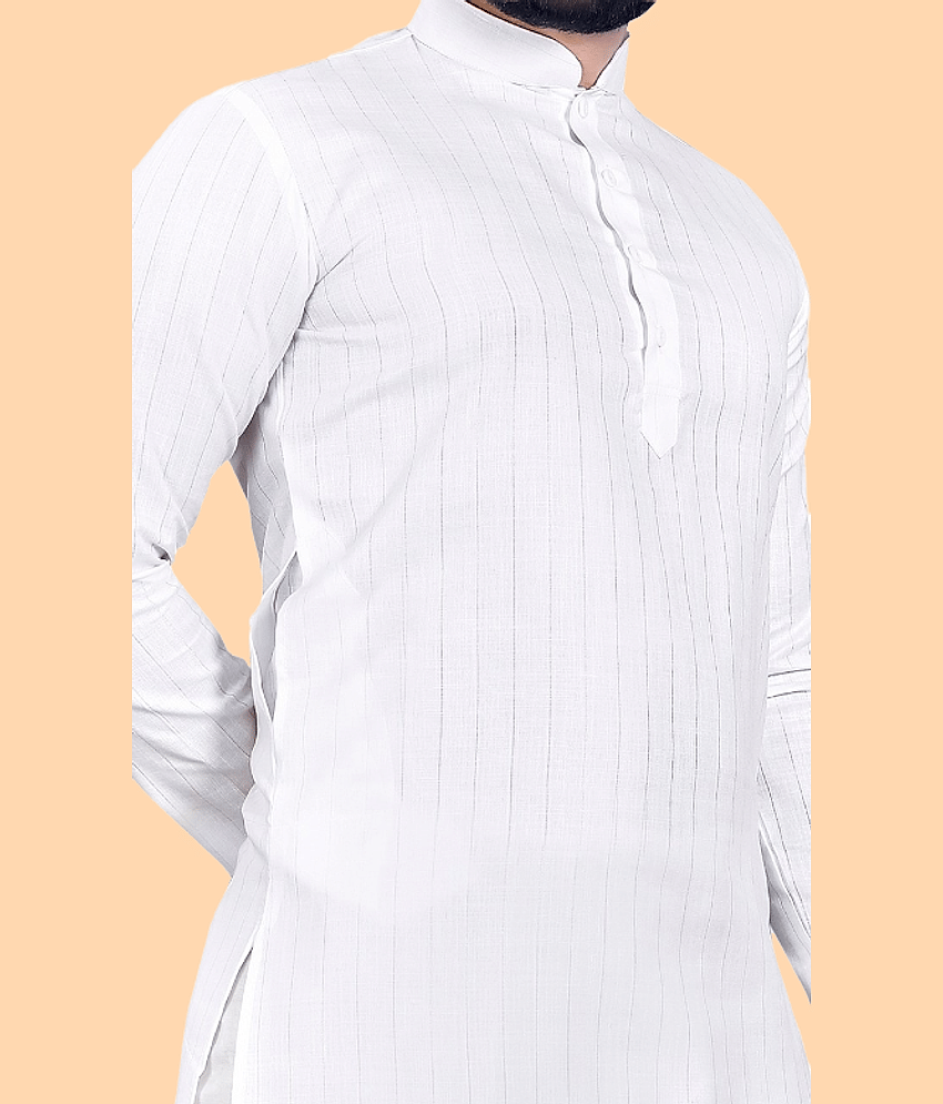 YUG ART - Red Cotton Men's Regular Kurta ( Pack of 1 ) view 2