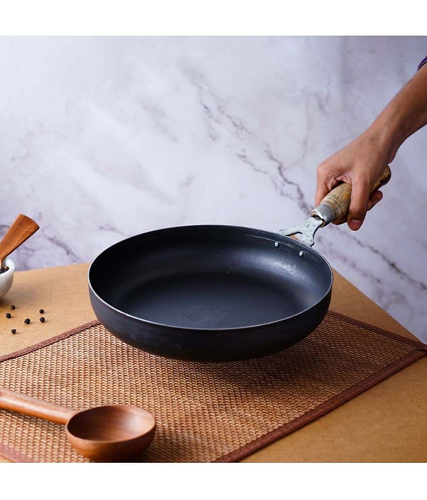 The Indus Valley - Iron Fry Pan ( Pack of 1 ) view 2