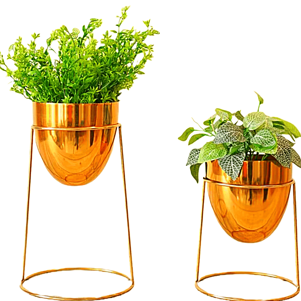 Metal planter view 2