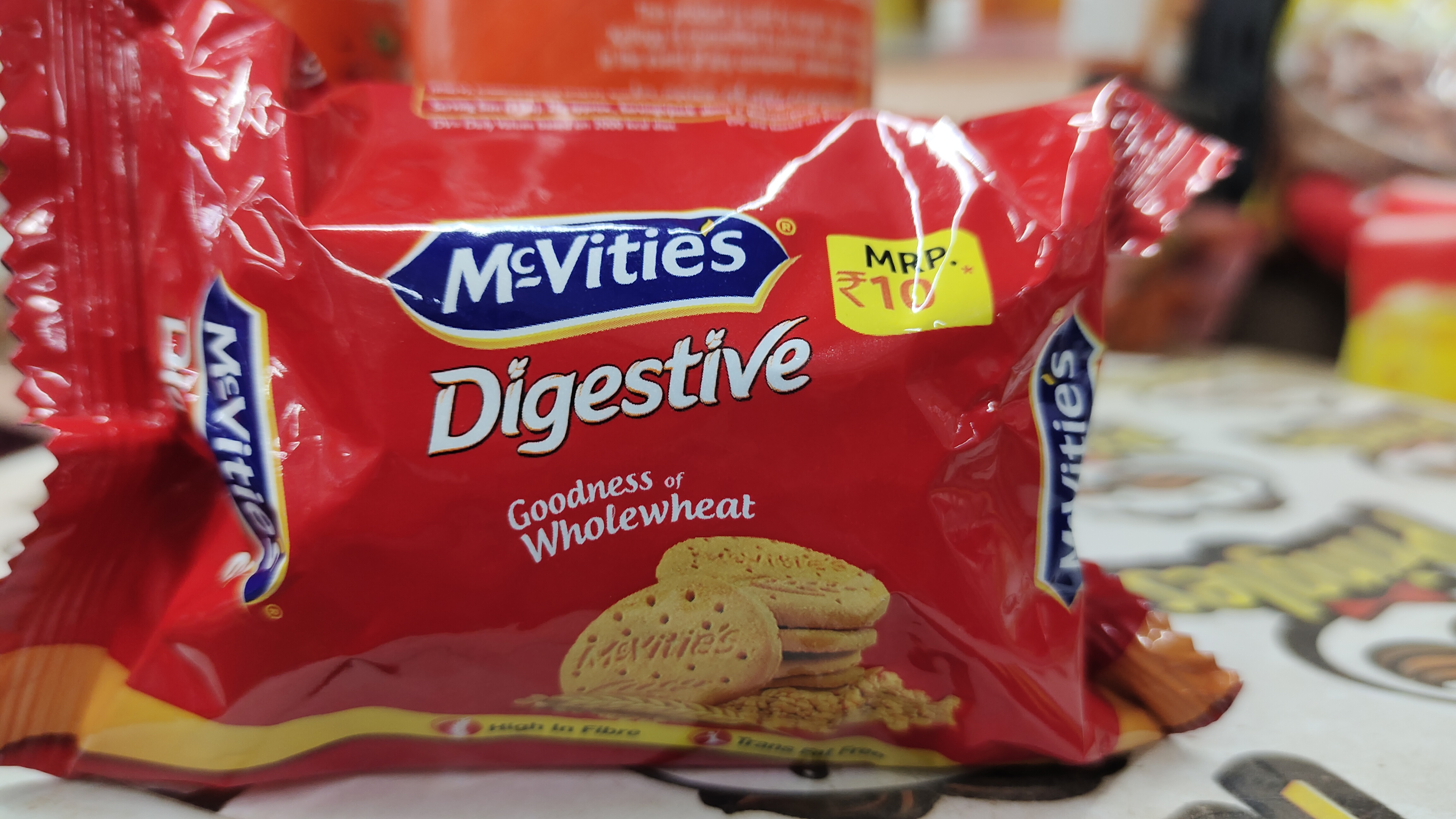 Mc vities Digestive wholewheat biscuit
