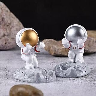 Astronaut Phone Holder,Spaceman Mobile Phone Stand,Cool 3D Cartoon Design,Multi-Purpose Stand for All Smartphone,Anti S view 2