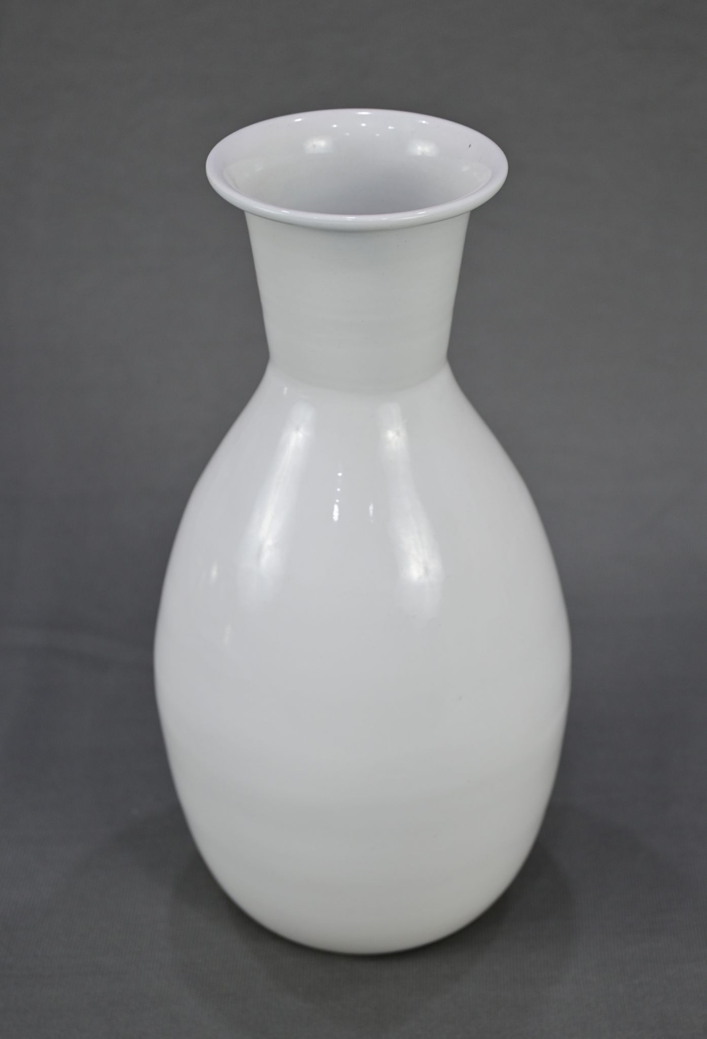 Enamel Flower Vase view 2