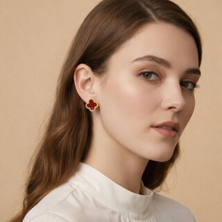 Clover Stud Earring (Brown) view 2