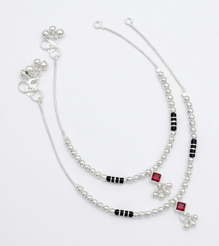 Vardaan Crystalx Women's Anklet, Silver with Red stone. Elegant pair of Anklets is designed for Women's and Girls, Pack of 2. High-fashion aesthetic. Perfect for both festive occasions and everyday luxury,
