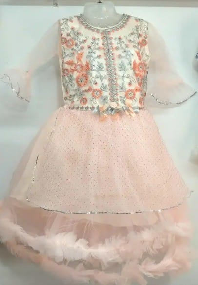 Elegant Pink Party Dress with Floral Embroidery view 2