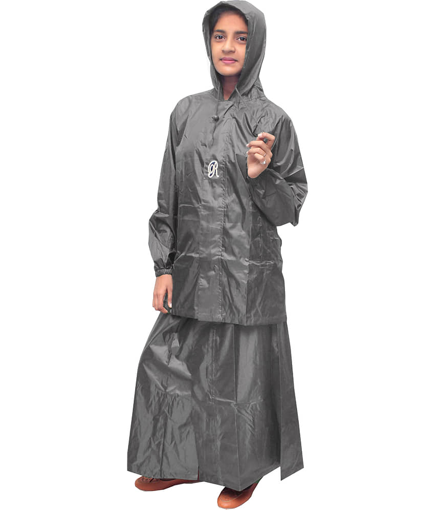 Goodluck Waterproof Nylon Raincoat Set - Grey view 2