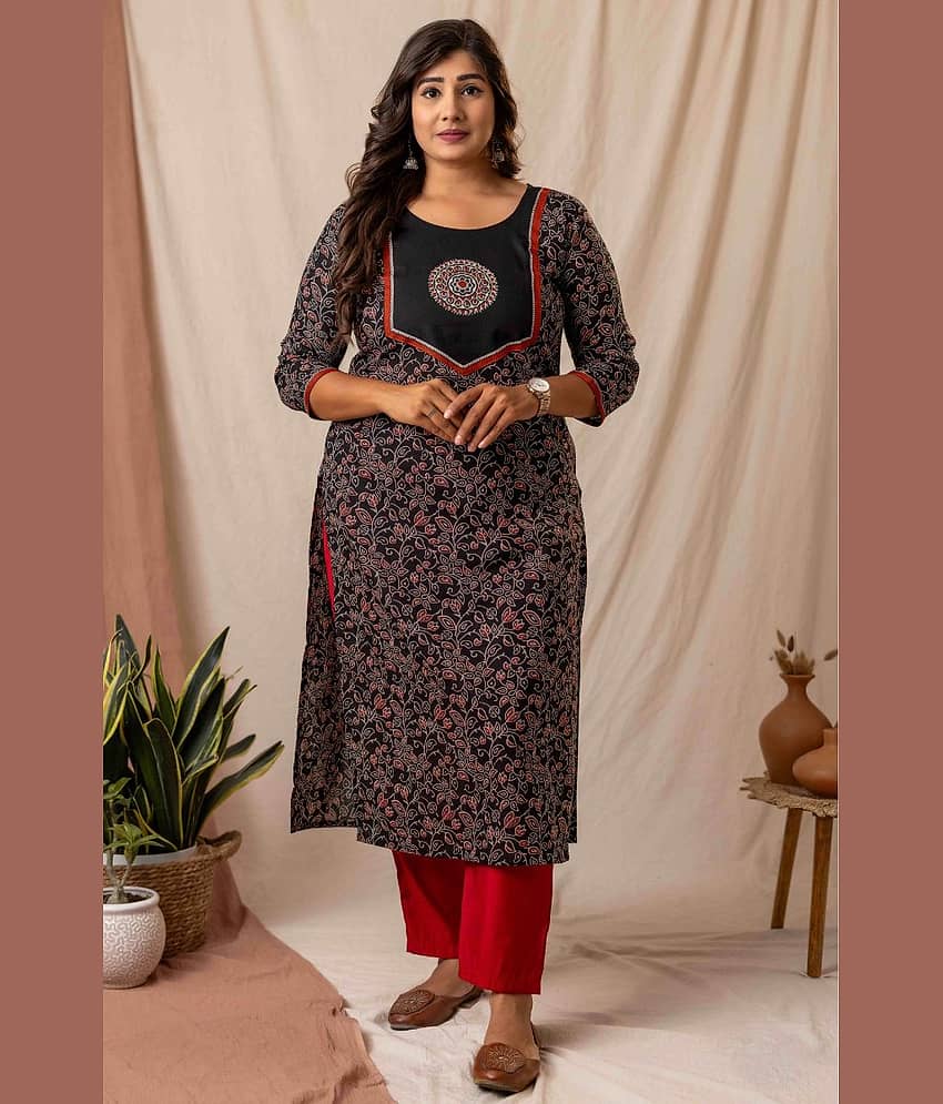 AMTHI Women Cotton Self Design A-line Kurti ( Black )