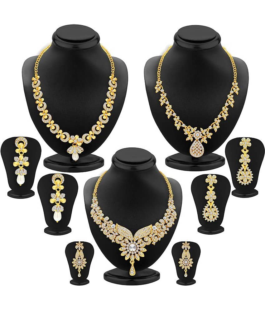 Sukkhi Alloy Golden Traditional Necklaces Set Choker view 2