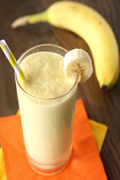 Banana lassi