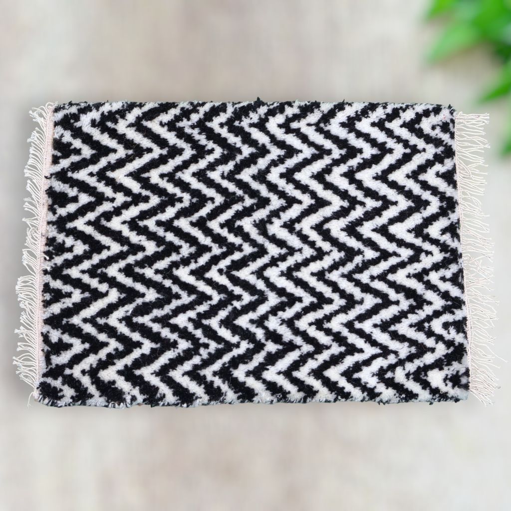 ELURU-Black & White Zigzag Chevron Door Mat | Soft Furry Decorative Carpet with Fringe – Modern Indoor Rug view 2