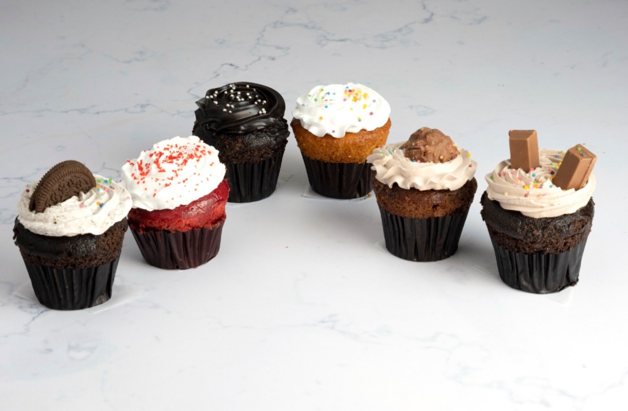Assorted cupcakes pack of 2