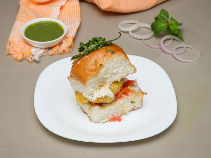 Vada pav