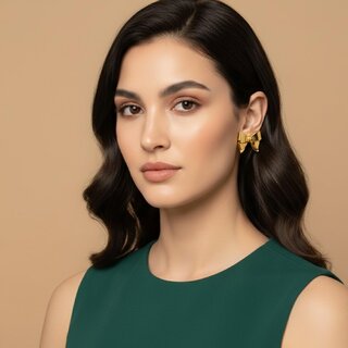 18k Gold Plated Stud Earring (Classic Bow Stud Earrings) view 2