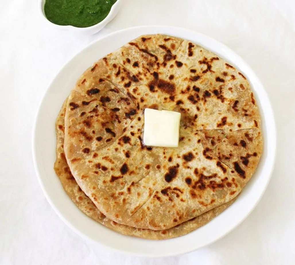 Onion Paratha [2pcs]