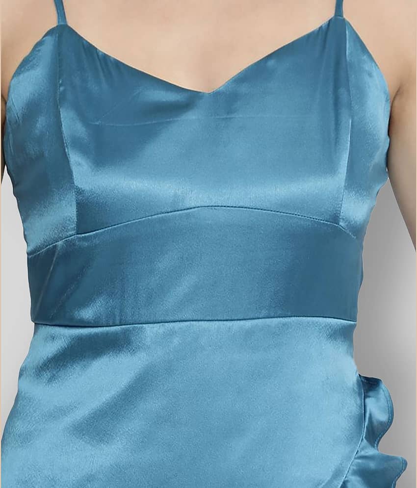 NUEVOSDAMAS Women Satin Solid Asymmetric Dress ( Green ) view 2