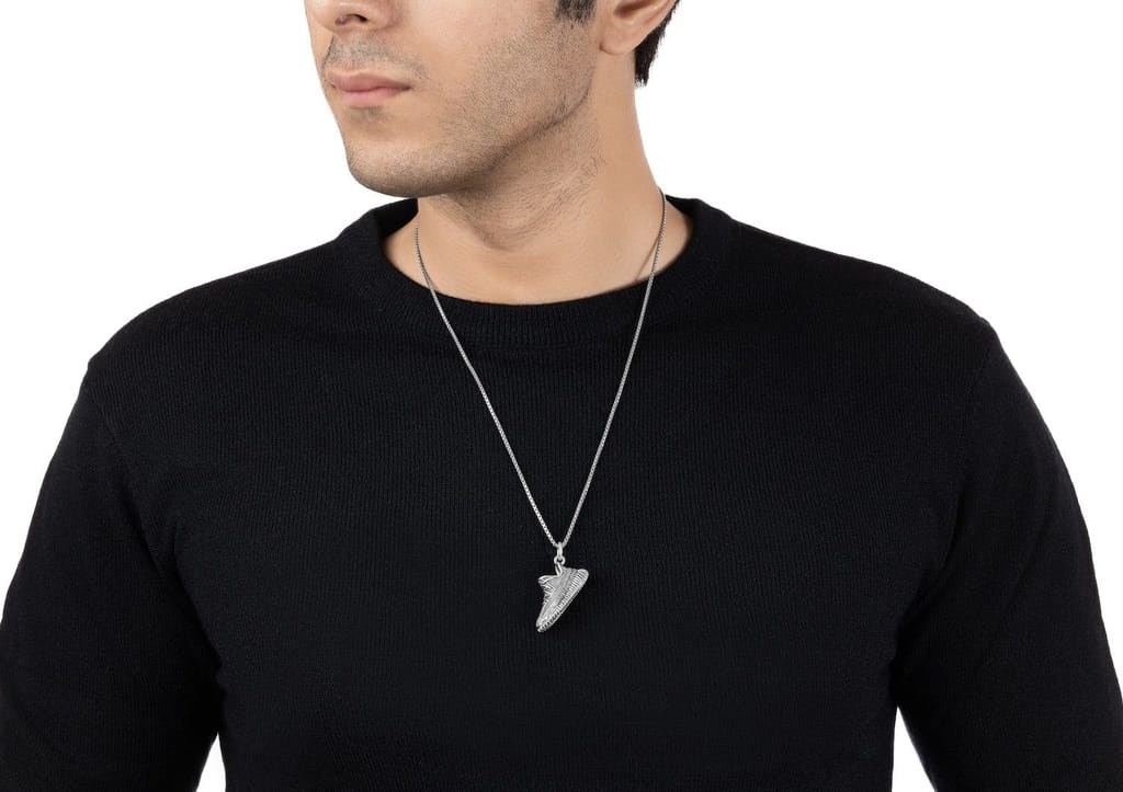 Sneakerhead Pendant view 2
