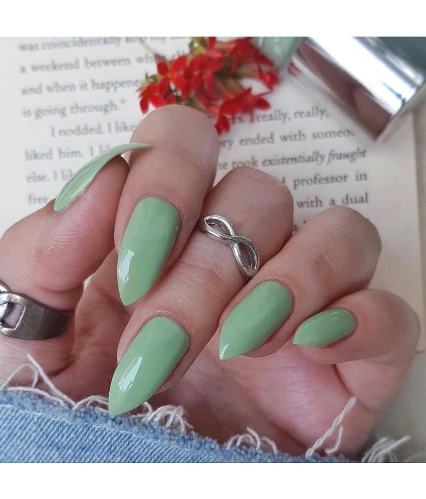 DeBelle Fleur Pistachio Glossy Nail Polish 8 ( Pack of 1 ) view 2