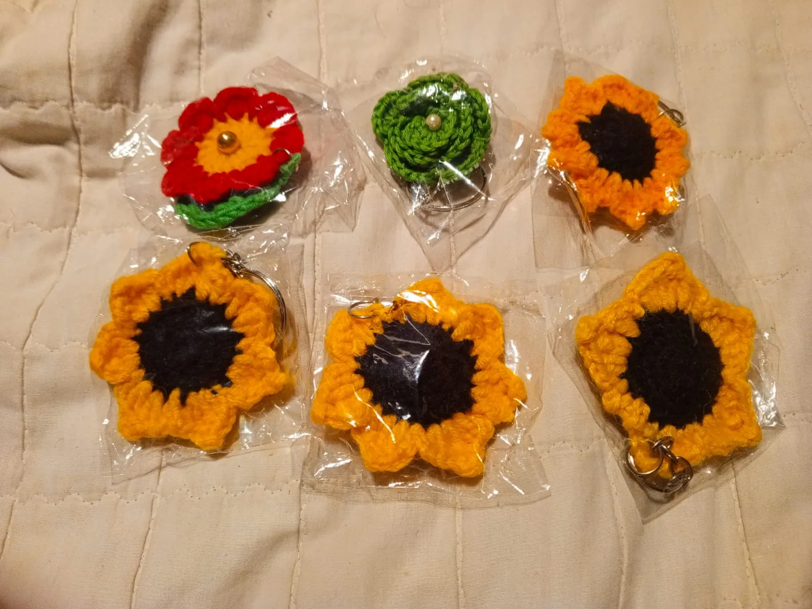 Handmade Crochet Sunflower + Flower Keychains 1 PCS random color