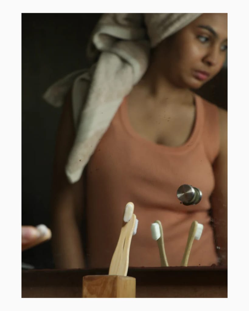 Flat bamboo toothbrush view 2