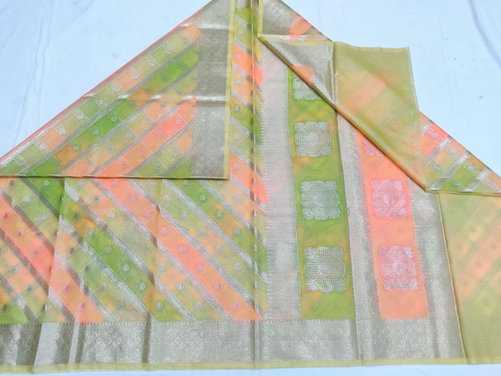 Pure Tissue Silk Saree, view 2