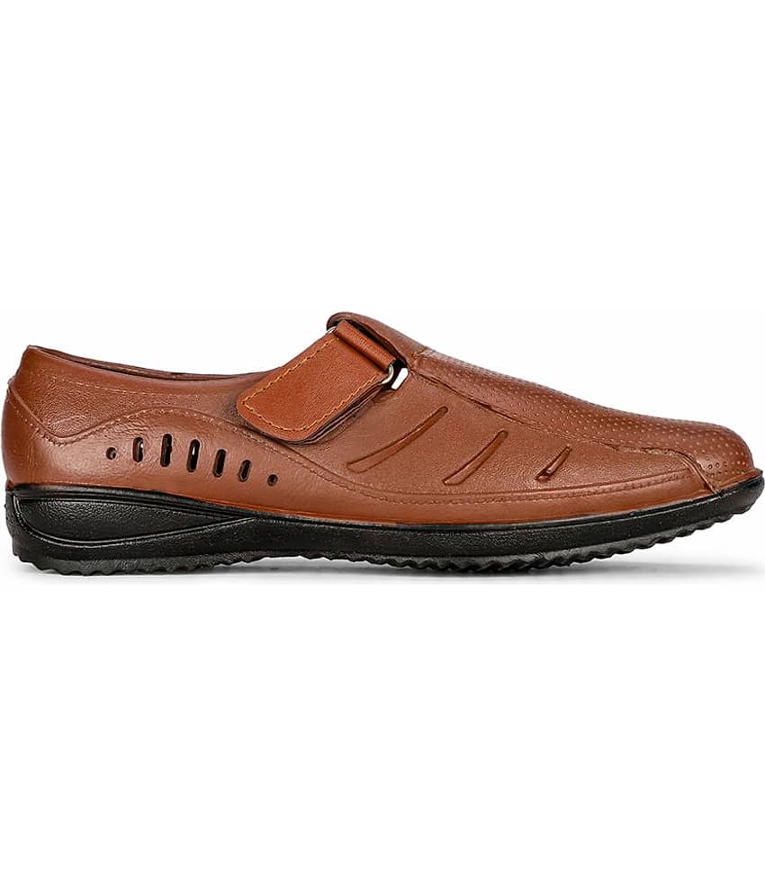 Bata - Brown Men's Sandals view 2